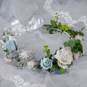 Wianek ślubny, róże kremowe i błękitne, do sesji zdjęciowych. Gracja S.C Stalowa Wola